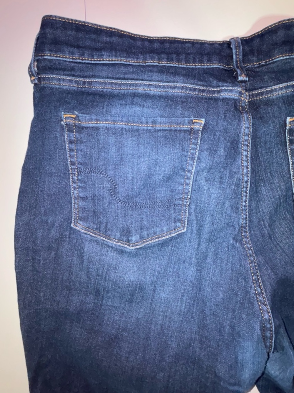 Women’s Signature Dark Blue Cropped Denim Bermuda Shorts - Picture 9 of 16
